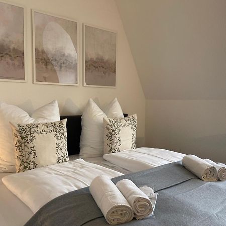 Raha Apartments - Modernes Studio-Apartment - Hbf - Gratis Parkplatz Эрфурт Экстерьер фото