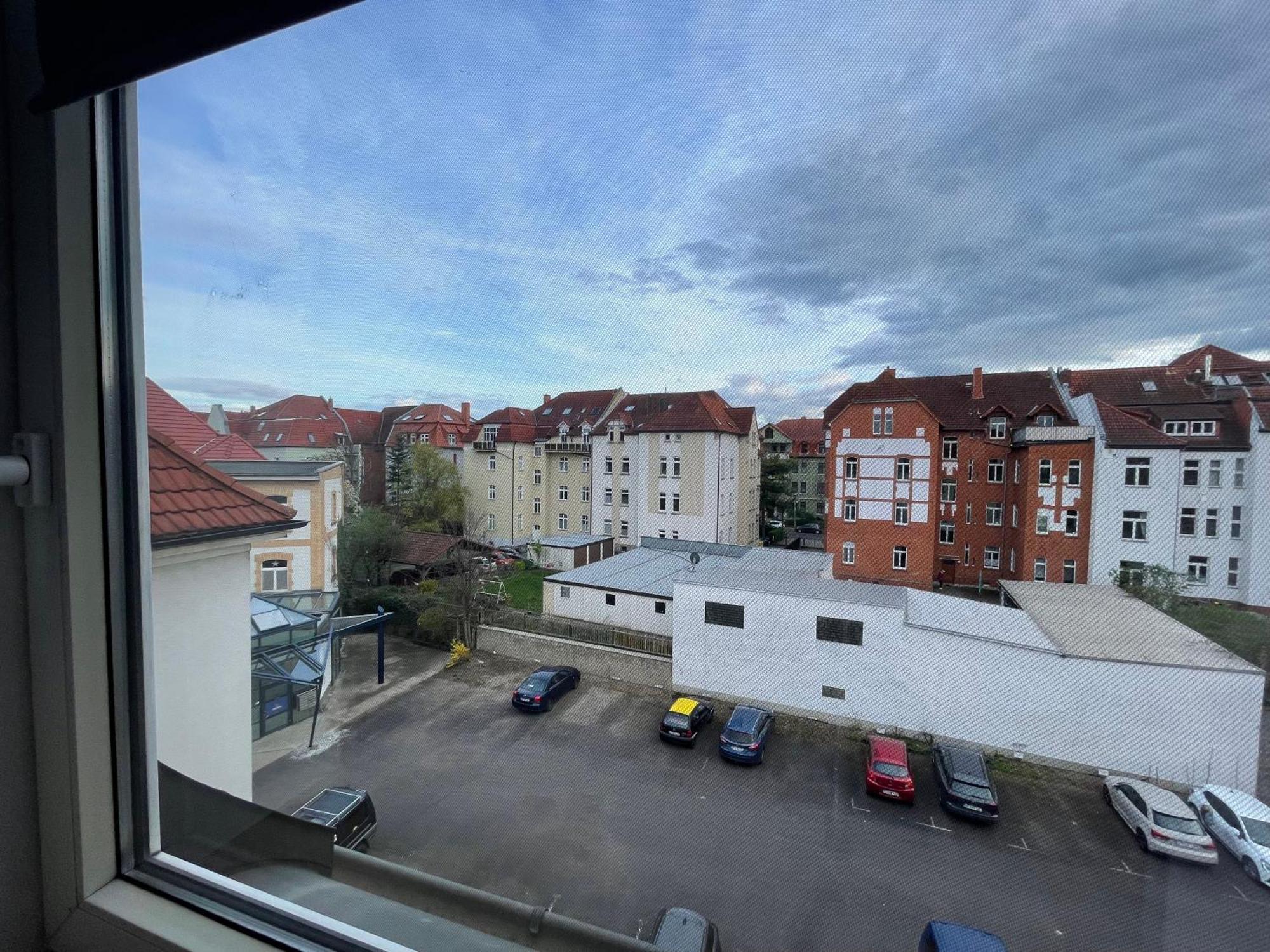 Raha Apartments - Modernes Studio-Apartment - Hbf - Gratis Parkplatz Эрфурт Экстерьер фото