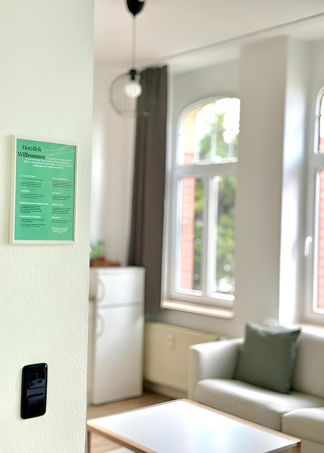 Raha Apartments - Modernes Studio-Apartment - Hbf - Gratis Parkplatz Эрфурт Экстерьер фото
